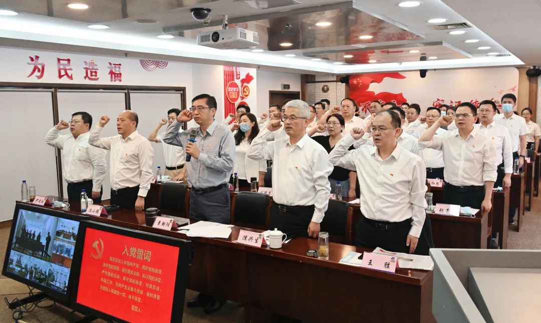 龙珠体育中国股份有限公司官网集团隆重举行“庆祝建党101周年 喜迎党的二十大”活动